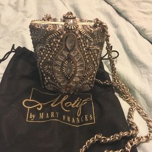 Mary Frances flask bag